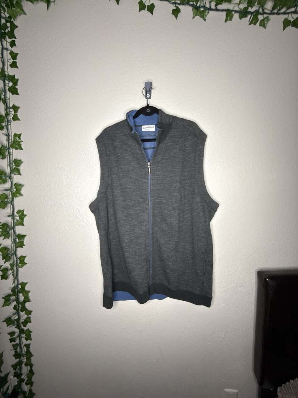 Tommy Bahama Reversible Full Zip Gray Blue Vest
